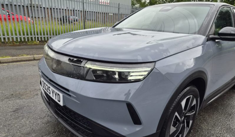 2025 VAUXHALL GRANDLAND 1.2 Hybrid 136 Ultimate e-DCT6 Damaged Salvage full