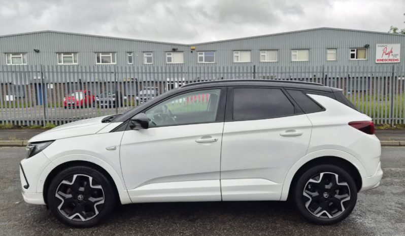 2022 72 VAUXHALL GRANDLAND 1.2 Turbo Ultimate 5dr White Damaged Salvage full