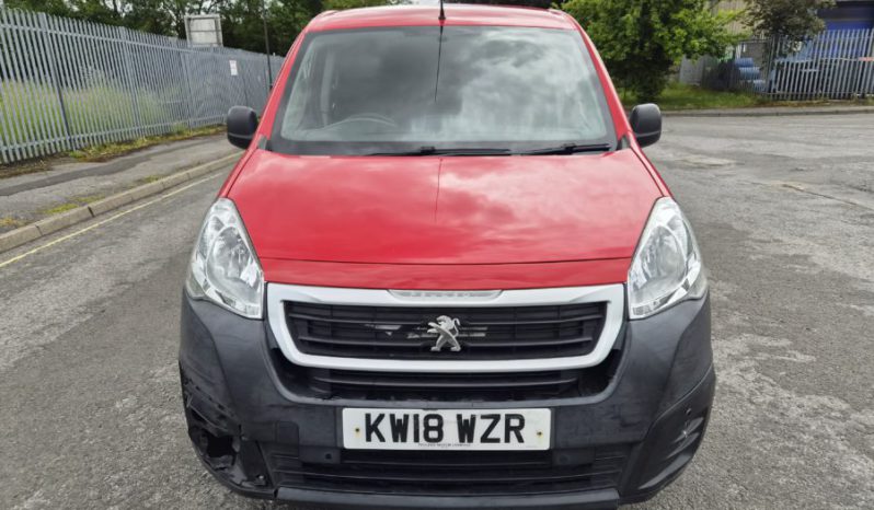 2018 18 PEUGEOT PARTNER S Puretech 110 S Red Damaged Salvage full
