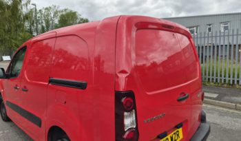 2018 18 PEUGEOT PARTNER S Puretech 110 S Red Damaged Salvage full