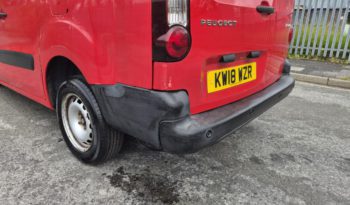 2018 18 PEUGEOT PARTNER S Puretech 110 S Red Damaged Salvage full