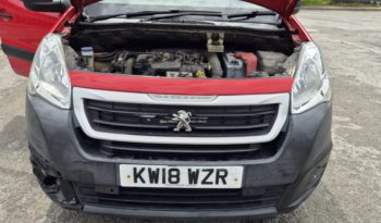2018 18 PEUGEOT PARTNER S Puretech 110 S Red Damaged Salvage full
