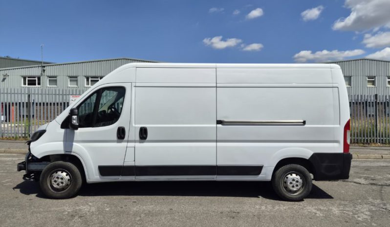 2023 PEUGEOT BOXER 2.2 BlueHDi H2 Professional Premium+ Van 140 Damaged Salvage full