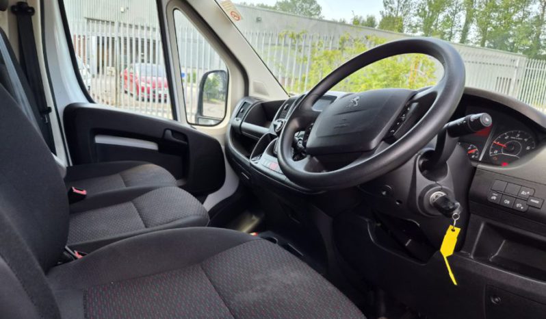2023 PEUGEOT BOXER 2.2 BlueHDi H2 Professional Premium+ Van 140 Damaged Salvage full