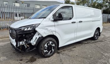 2024 74 FORD TRANSIT CUSTOM AUTO 100kW 65kWh H1 Van Trend Auto Damaged Salvage full
