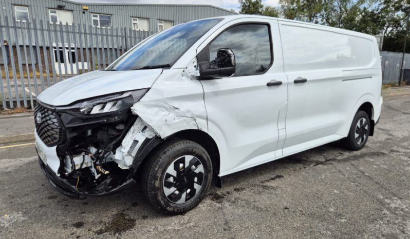 2024 74 FORD TRANSIT CUSTOM AUTO 100kW 65kWh H1 Van Trend Auto Damaged Salvage full
