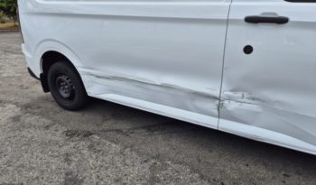 2024 74 FORD TRANSIT CUSTOM AUTO 100kW 65kWh H1 Van Trend Auto Damaged Salvage full