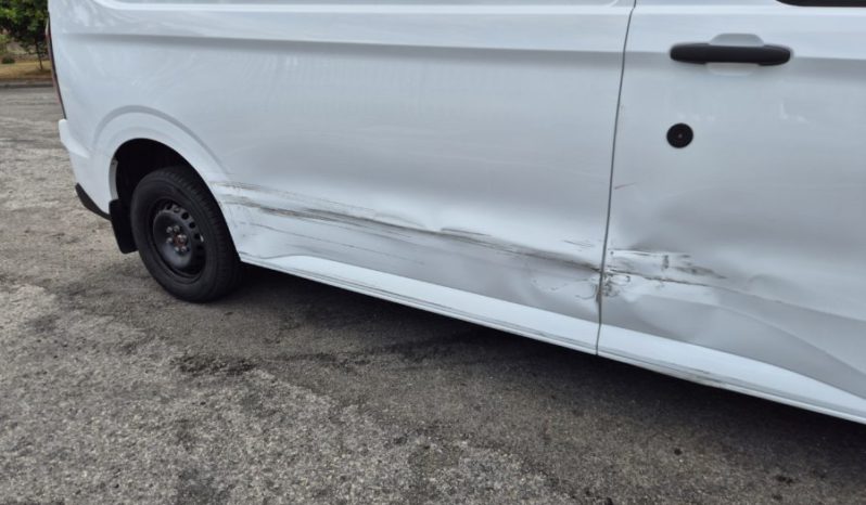 2024 74 FORD TRANSIT CUSTOM AUTO 100kW 65kWh H1 Van Trend Auto Damaged Salvage full