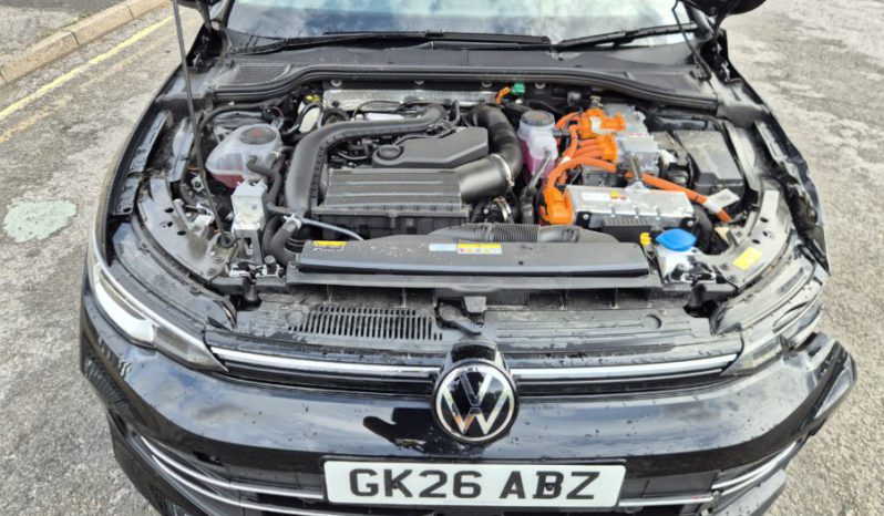 2026 26  VOLKSWAGEN GOLF 1.5 TSI 204 Style eHybrid DSG Damaged Salvage full