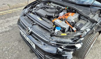 2026 26  VOLKSWAGEN GOLF 1.5 TSI 204 Style eHybrid DSG Damaged Salvage full