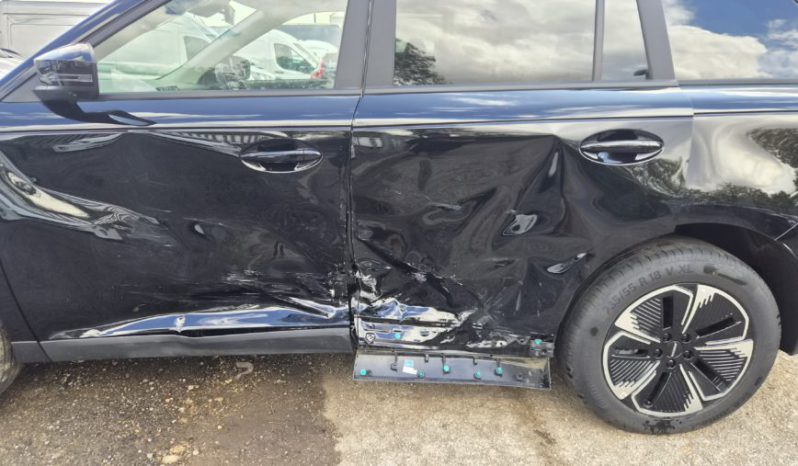 2026 26 JAECOO 5 155kW Luxury 61kWh 5dr Auto Black Damaged Salvage full