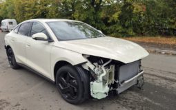 2026 26 BYD SEAL 6 1.5 DM-i 212 Comfort 4dr e-CVT White Damaged Salvage