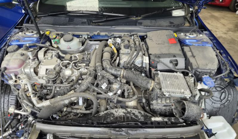 2024 MERCEDES-BENZ A CLASS A250e AMG Line Executive Plug in Auto Damaged Salvage full