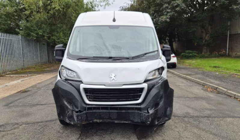 2024 74 PEUGEOT BOXER BlueHDi 2.2 H2 Professional Premium+ Van 140 Damaged Salvage full