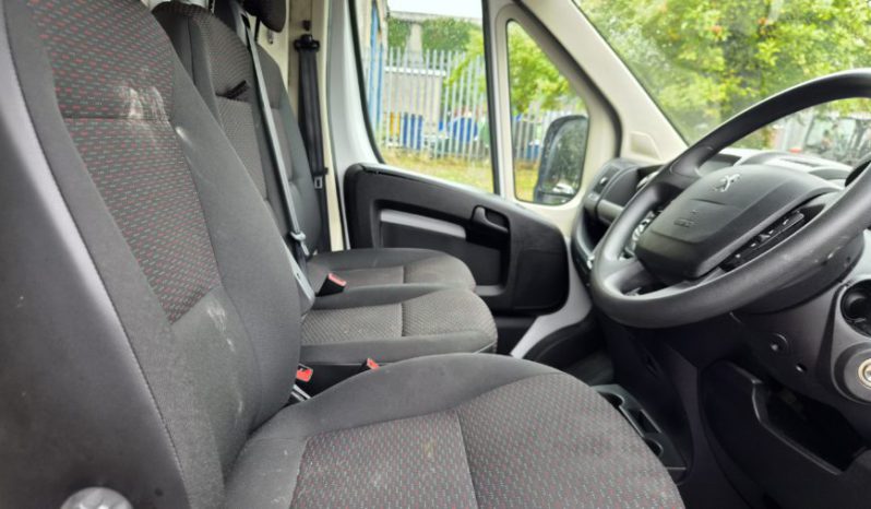 2024 74 PEUGEOT BOXER BlueHDi 2.2 H2 Professional Premium+ Van 140 Damaged Salvage full