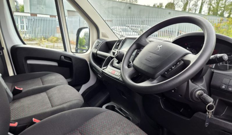 2023 73 PEUGEOT BOXER 2.2 H2 Professional Premium+ Van 140 Light Damaged Salvage full